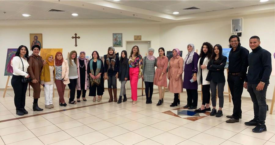 نجم تشارك في 